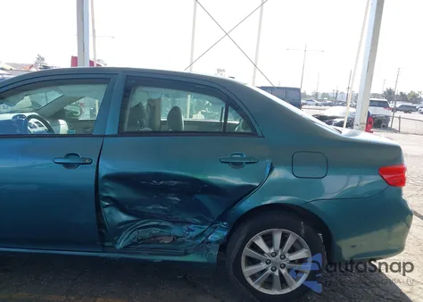 2010 Toyota Corolla Le z USA, uszkodzony, nr VIN 2T1BU4EE4AC357732